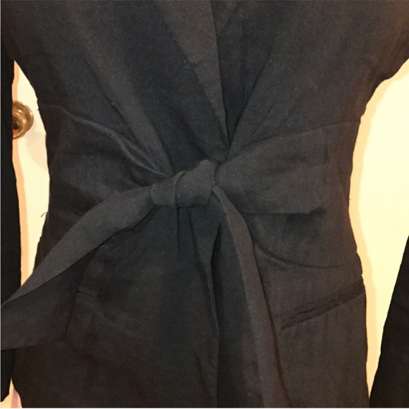 Theory lightweight black jacket with waist tie. Size O - Picture 2 of 5